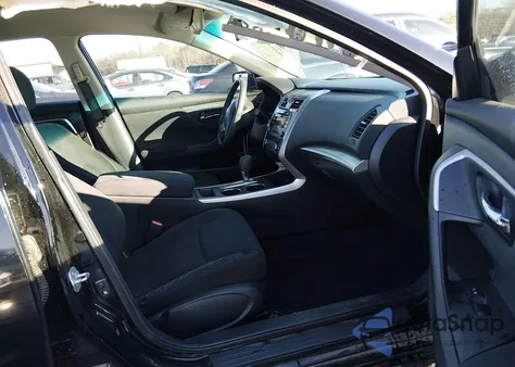 2015 Nissan Altima 2.5 S from USA, damaged, VIN 1N4AL3AP4FN374895